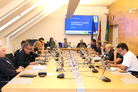 17. redna seja OS 03 Foto Ljubo Vukelič